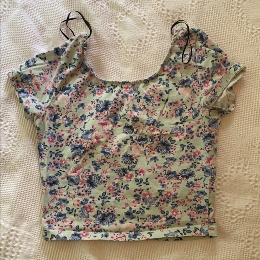H&M floral crop top